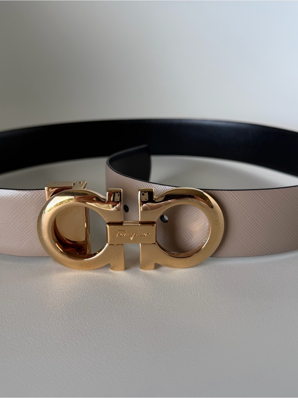Ferragamo Natural/Black Reversible Belt